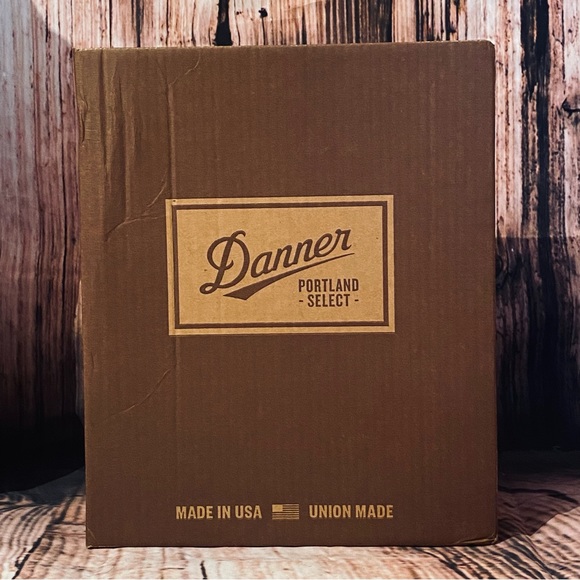 Danner Mountain Light Cascade Boots - Picture 12 of 12